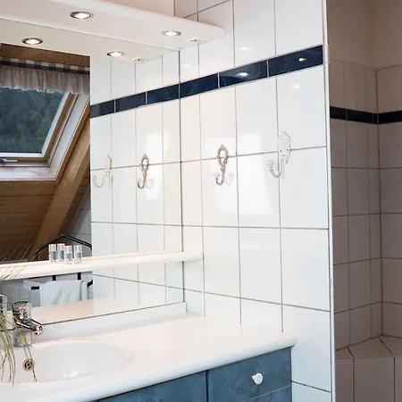 Reihenmittelhaus In Сasa de vacaciones Burscheid